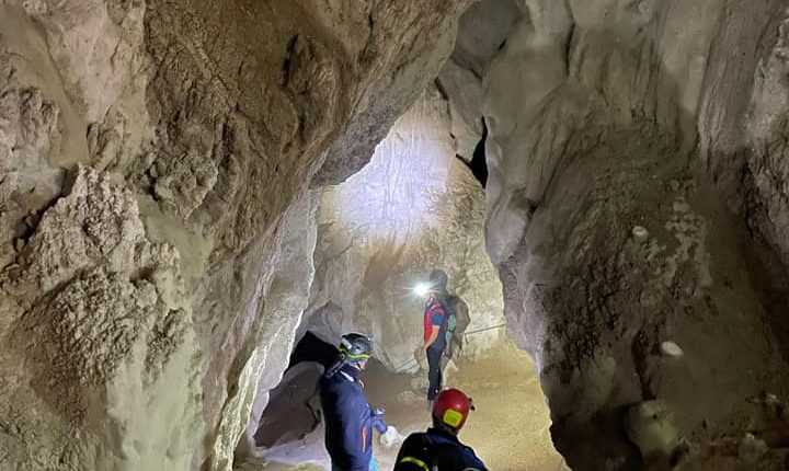Grotte-del-Caliendo-escursione-Forum-Giovani-Bagnoli-2021-14