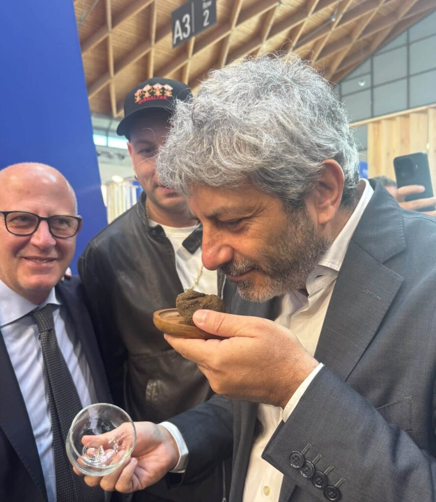 Il tartufo nero di Bagnoli protagonista al TTG Travel Experience di Rimini